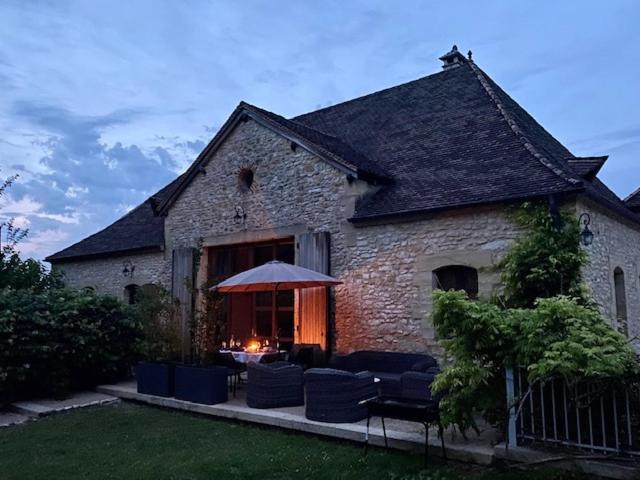 سان-سيبريان Domaine De Cazal - Chambres D'Hotes Avec Piscine Au Coeur De 26 Hectares De Nature Preservee المظهر الخارجي الصورة